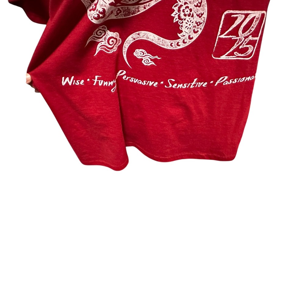 Year of the Snake T-Shirt 2025 Chinese Zodiac Graphic Tee Red - Picture 3 of 8